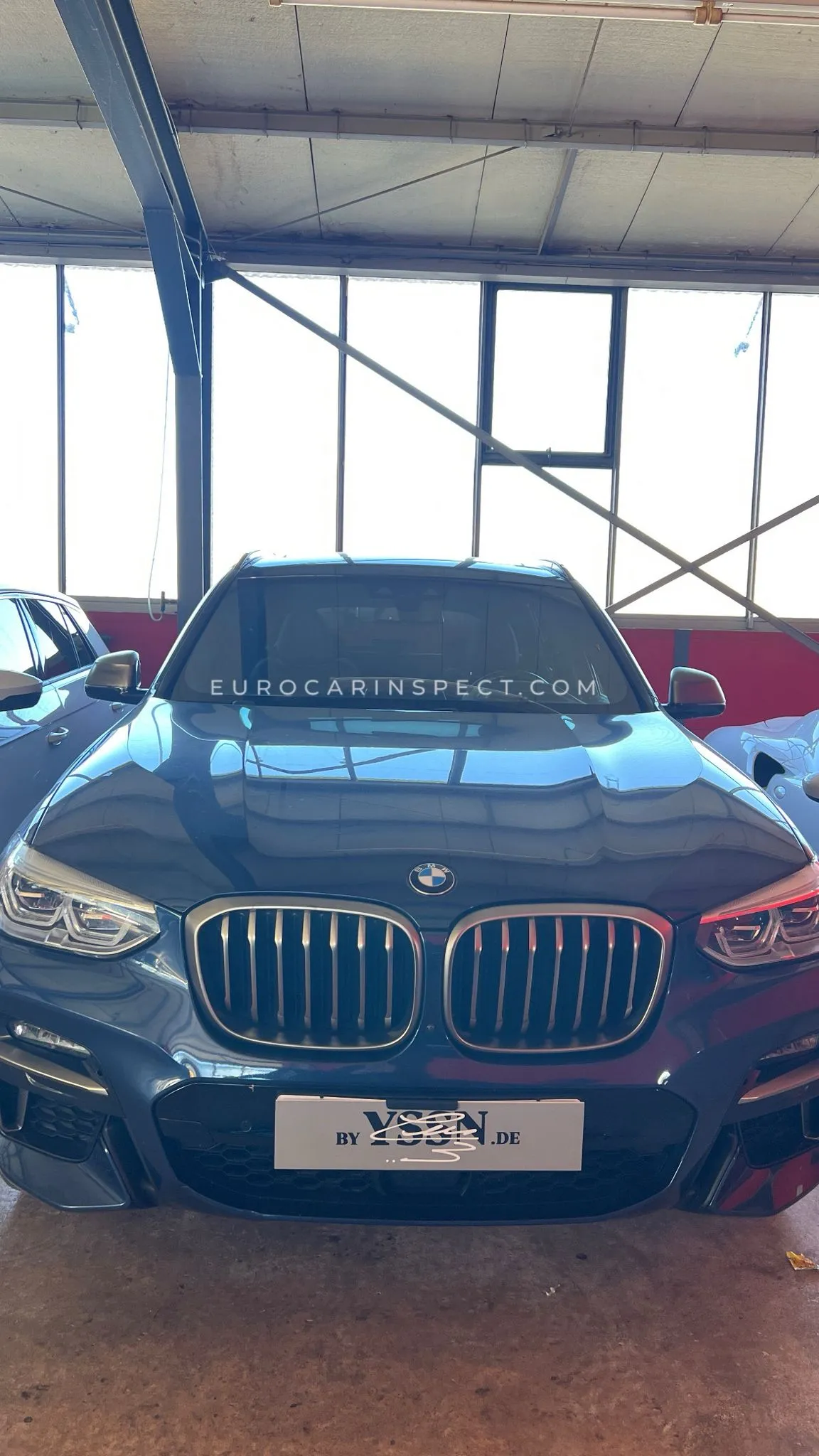 Vehículo importado por Sven van der Berg